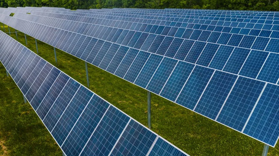 Solarmodule einer netzunabhängigen Anlage