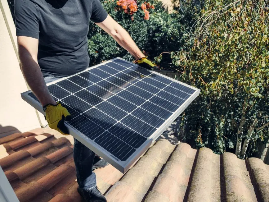 Solartechnik zur netzunabhängigen Stromerzeugung